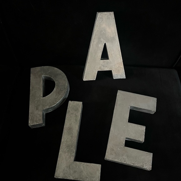 P Anthropologie Metal Zinc Industrial Letter “P” 8" x4.5"x1" mid-century - Picture 7 of 9